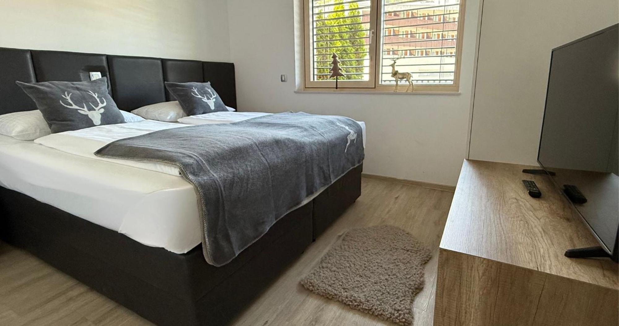 Apartma Mojca - Apartmaji Lena *