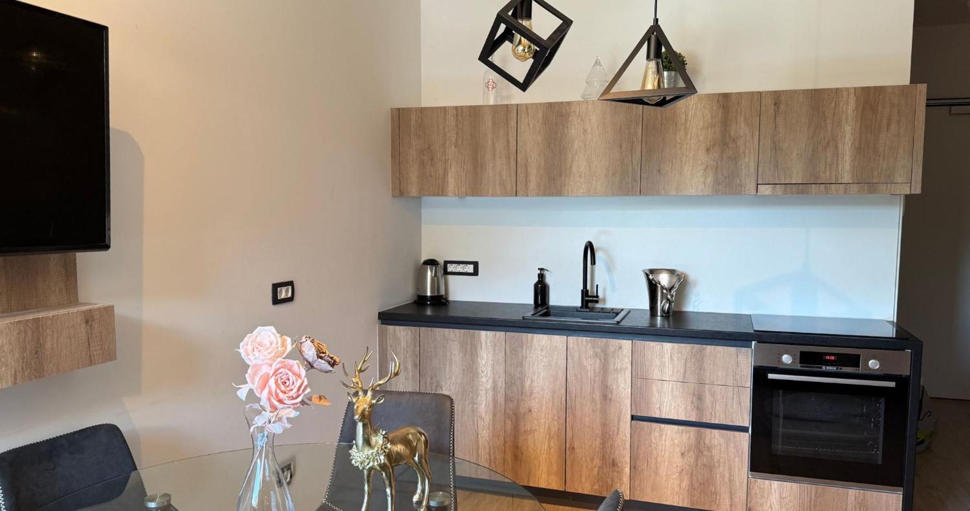 Mojca - Apartmaji Lena Kranjska Gora