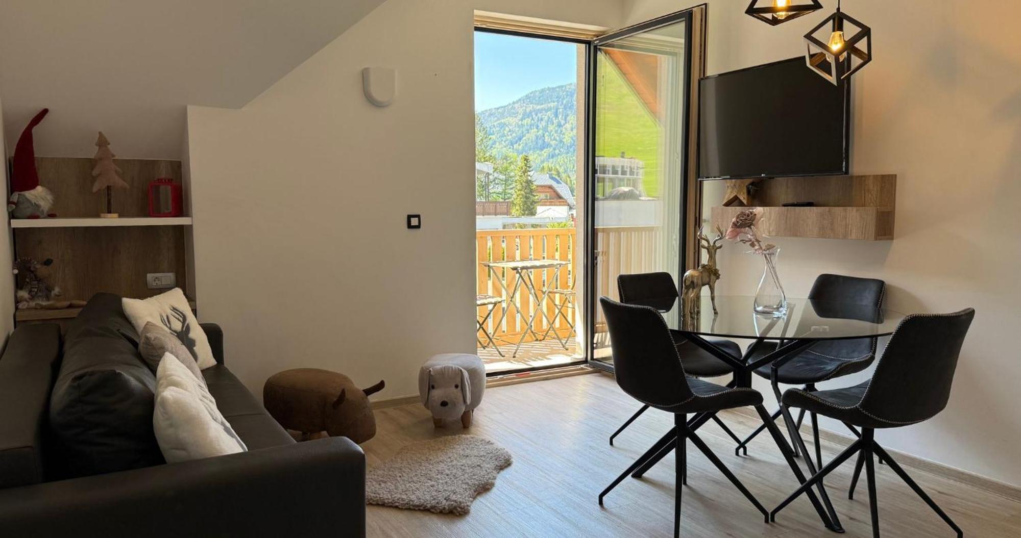 Mojca - Apartmaji Lena * Kranjska Gora