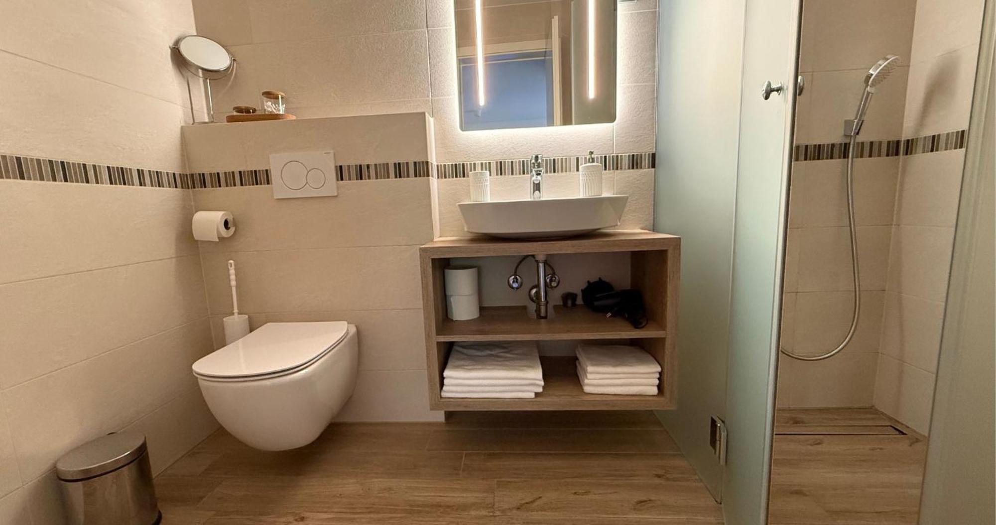 Mojca - Apartmaji Lena Kranjska Gora