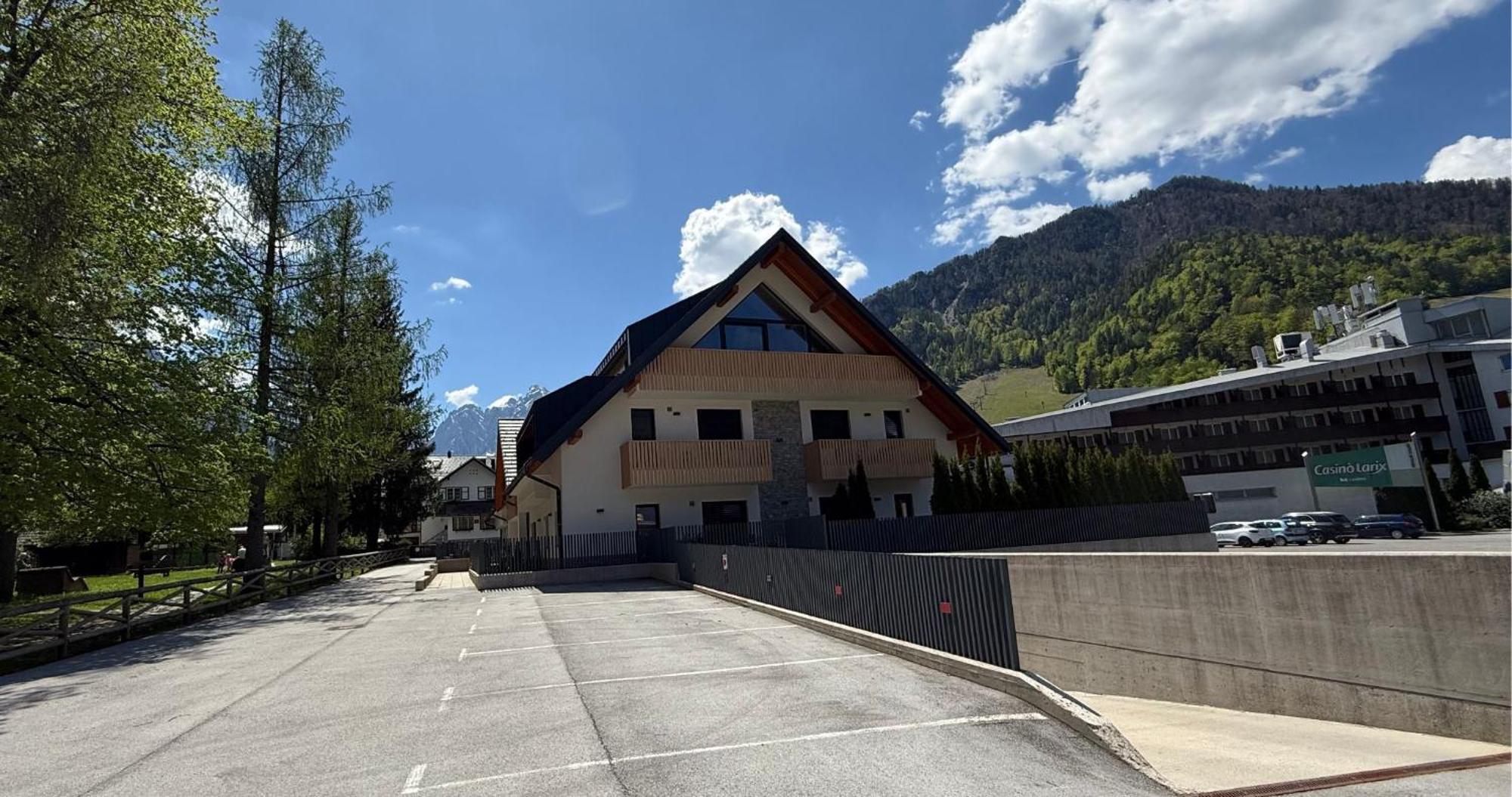 Apartman Mojca - Apartmaji Lena *