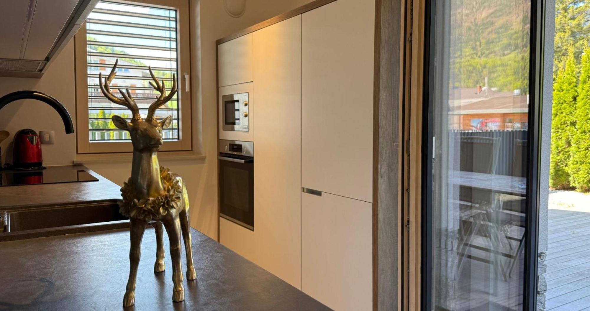 Mojca - Apartmaji Lena Apartma Kranjska Gora