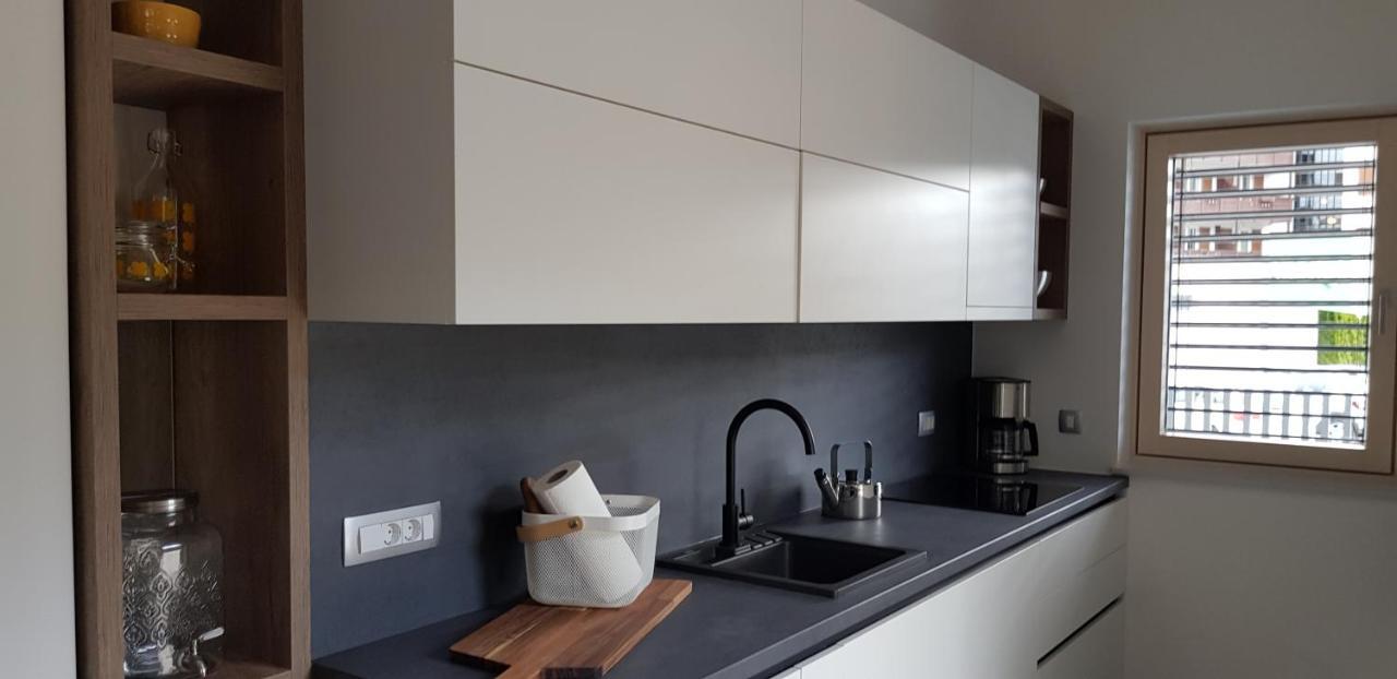 Mojca - Apartmaji Lena Kranjska Gora